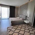 Villa Toscana Yalikavak Sonsuz Havuz Lueks Villada Tatil *