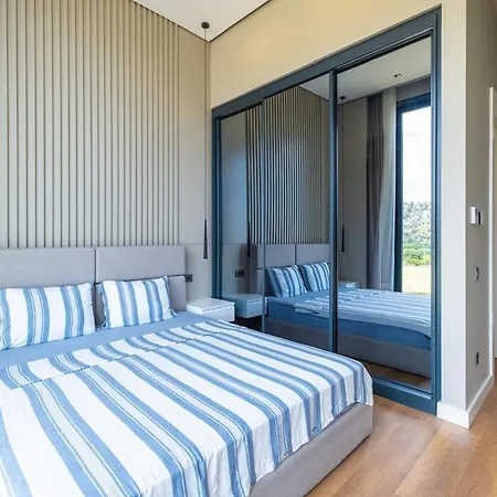 Toscana Yalikavak Sonsuz Havuz Lueks Villada Tatil Villa *