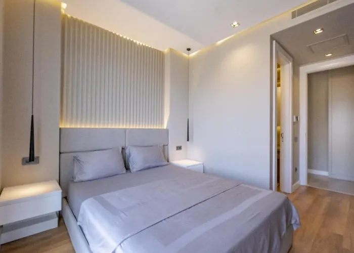 Toscana Yalikavak Sonsuz Havuz Lueks Villada Tatil فيلة بودروم